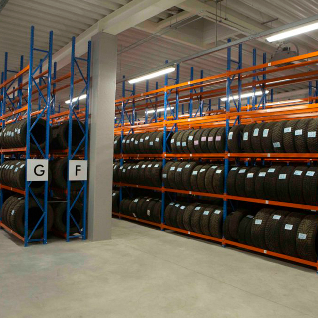 High-Capacity Warehouse Tyre Racks