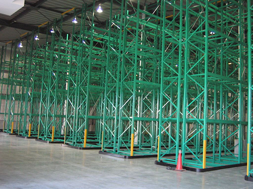Space-Saving Narrow Aisle Racking