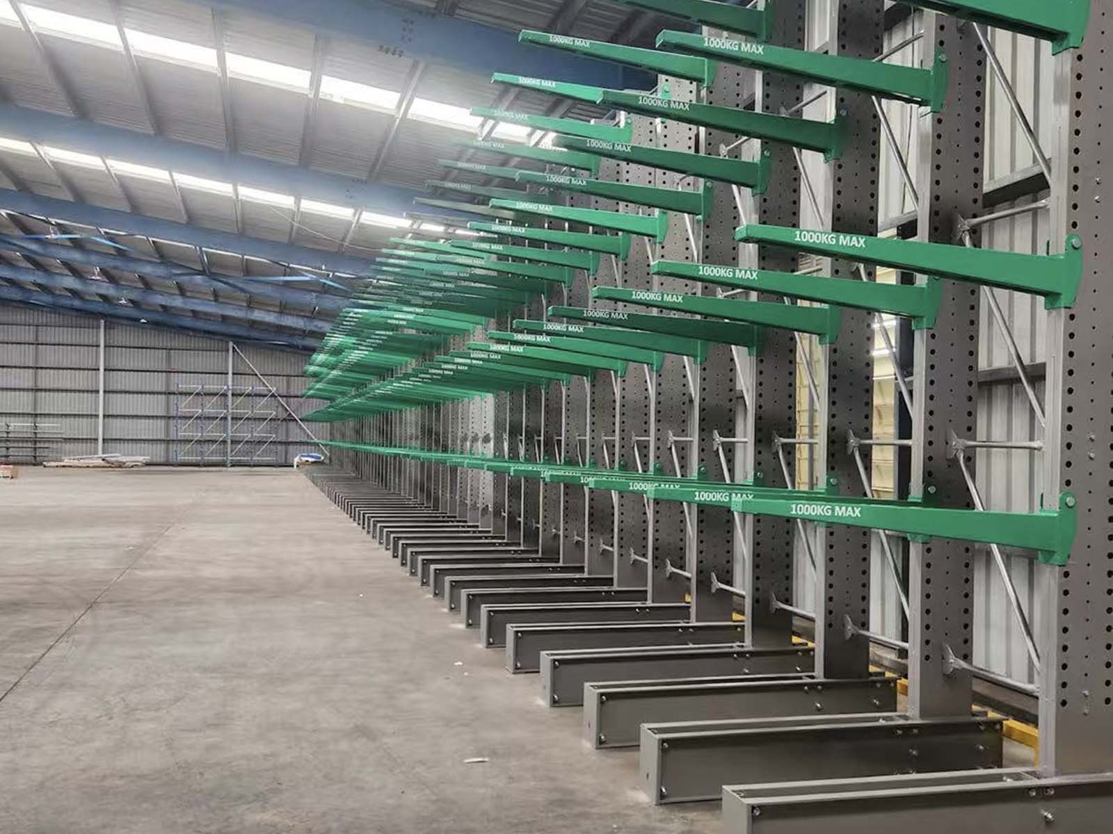 Heavy-Duty Long-Load Cantilever Racks
